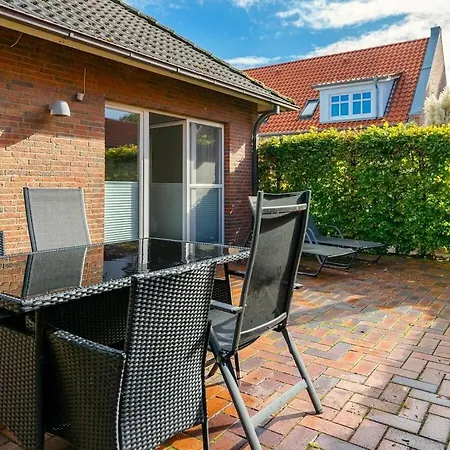 With 2 Bedrooms